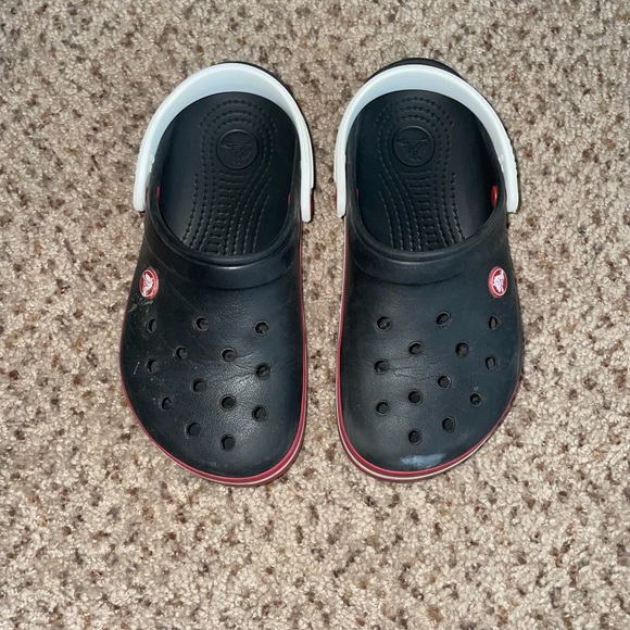 CROCS Black and Red Mules - Picture 3 of 7